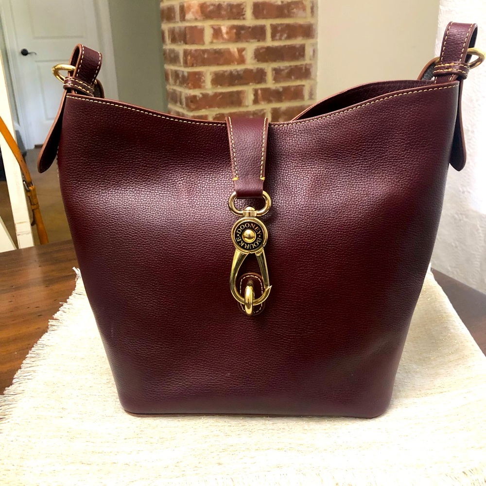 Dooney & Bourke Toscana Lilly Bucket Pebbled Leather Maroon/Burgundy Gold Lock